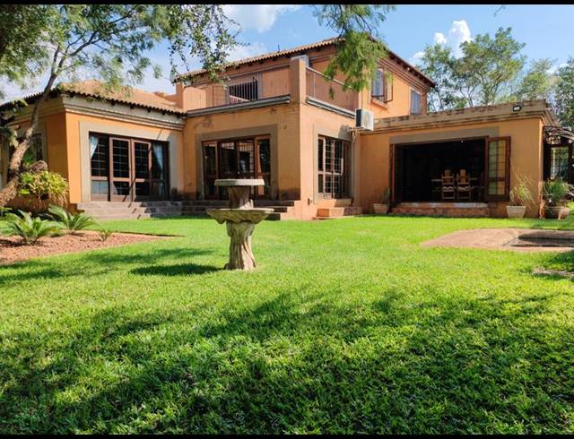 4 BEDROOM HOUSE FOR SALE IN KAMEELDRIFT EAST